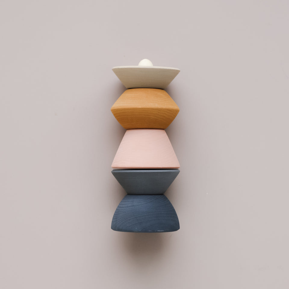 Big Sculpture Stacking Tower