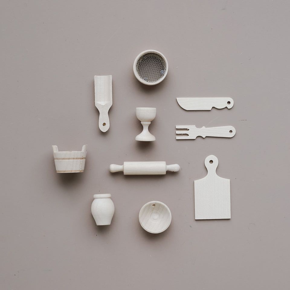 Doll's Kitchen Tools Set