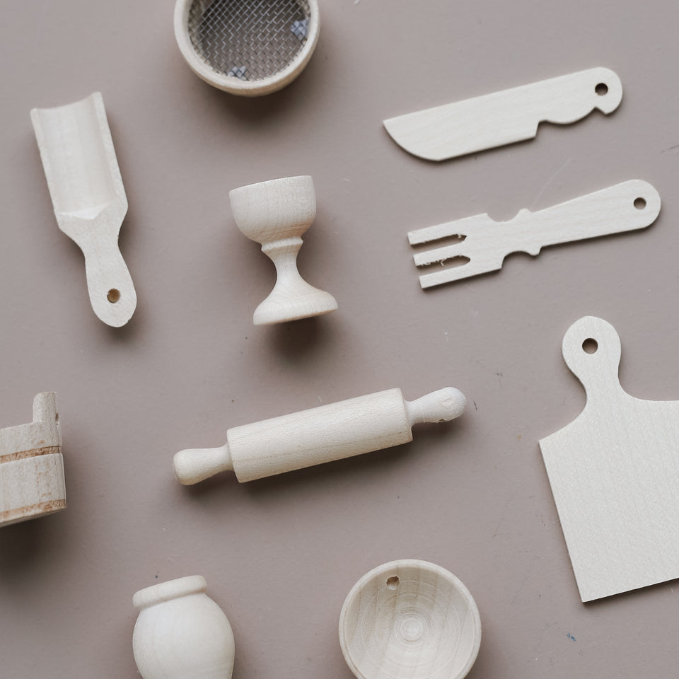 Doll's Kitchen Tools Set