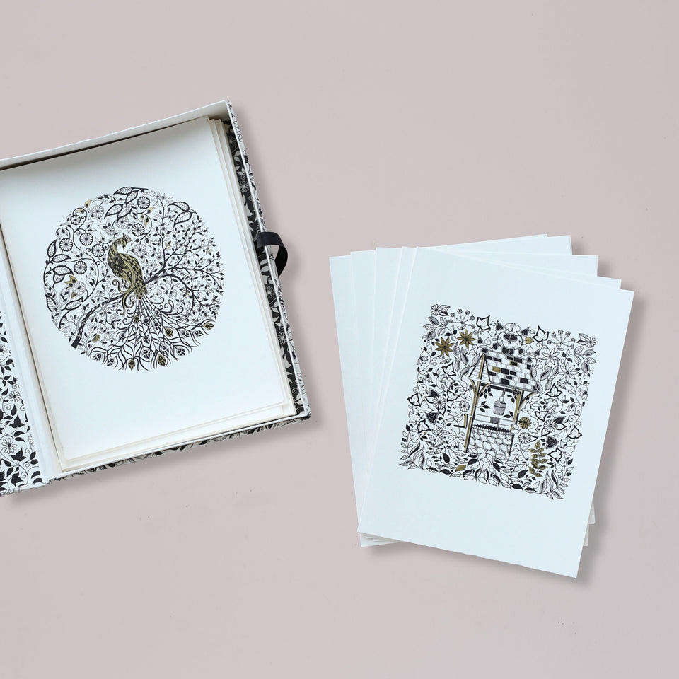 Secret Garden: 12 Color-In Notecards