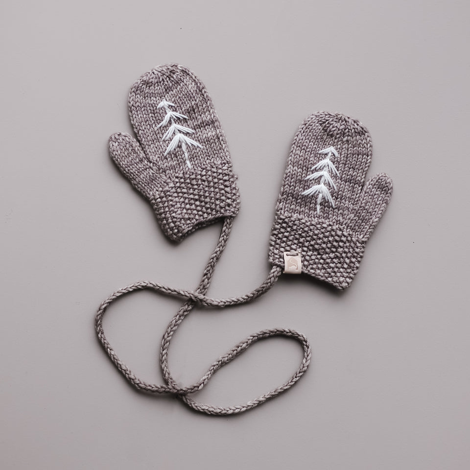 Forest Mitts (Fawn)